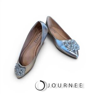 Journee Women's Size 8 Renzo Pointed Toe Ballet Dress Flat w Jeweled Brooch NIB!